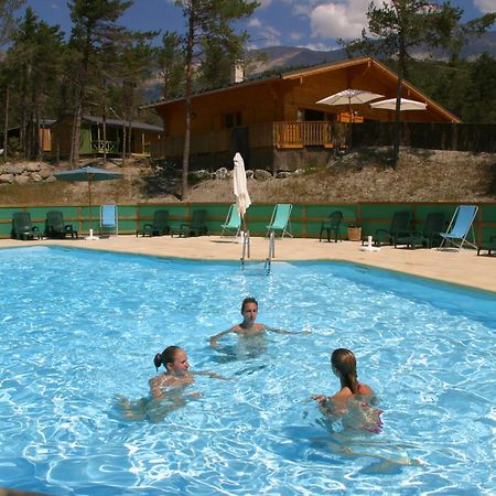 Отель Parc Residentiel De Loisir : Le Loup Blanc Du Riou Барселоннет Экстерьер фото
