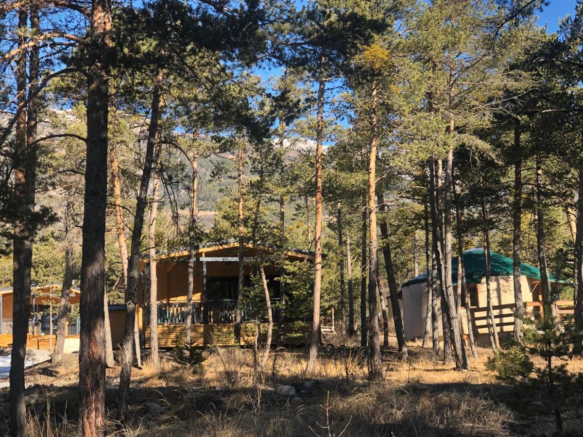 Отель Parc Residentiel De Loisir : Le Loup Blanc Du Riou Барселоннет Экстерьер фото